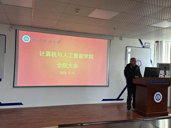 948D660EE533E92AA6D5F2BE821EC24B